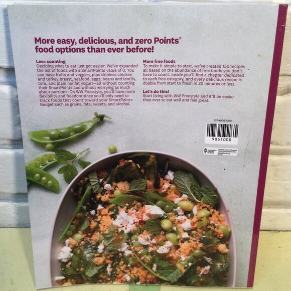 Weight Watchers Essential Freestyle Cookbook - Picture 2 of 2